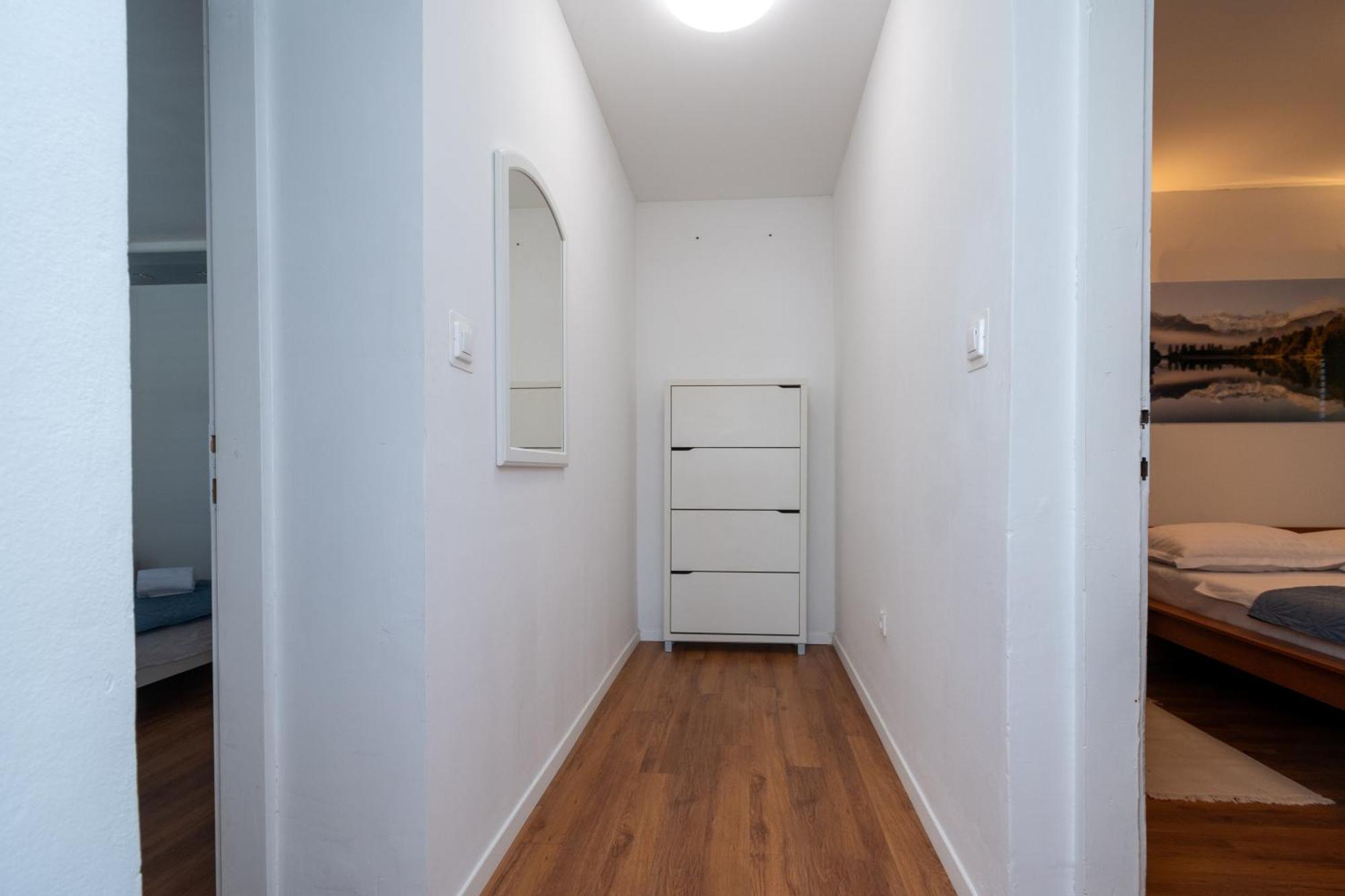 Apartment Dalmatino Posedarje Luaran gambar