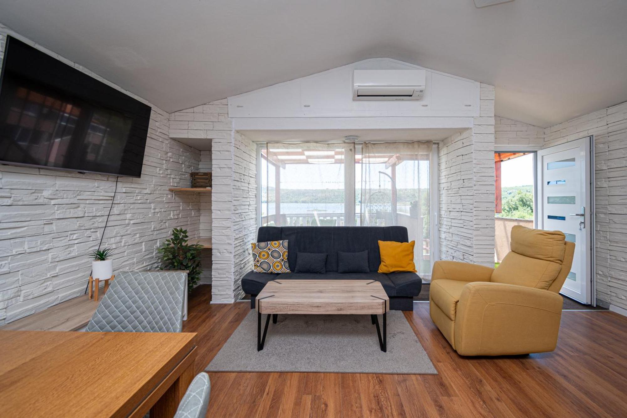 Apartment Dalmatino Posedarje Luaran gambar